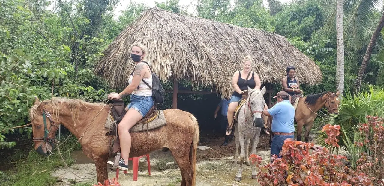 Cozumel Jungle Horseback Riding