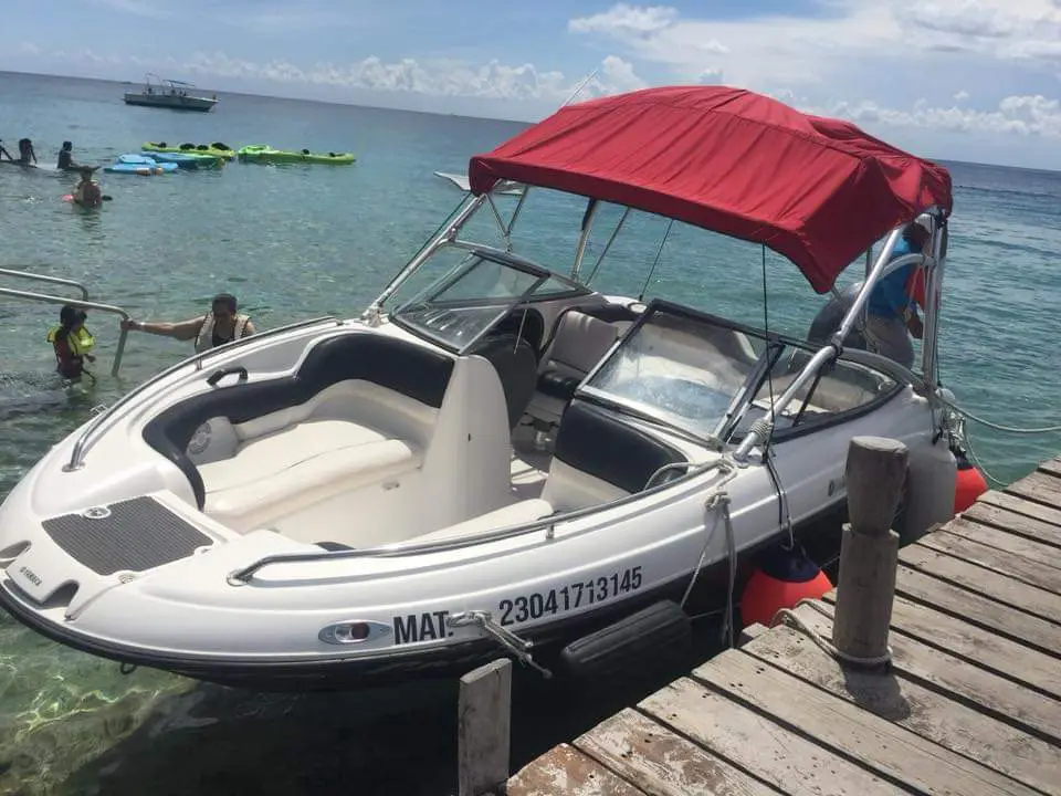 Private boat tour jeep riders cozumel