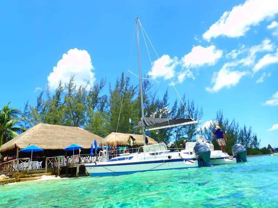 Private boat tour jeep riders cozumel